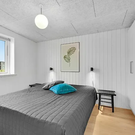 Ferienhaus Schönes 4-Zimmer-Haus In Ringkøbing