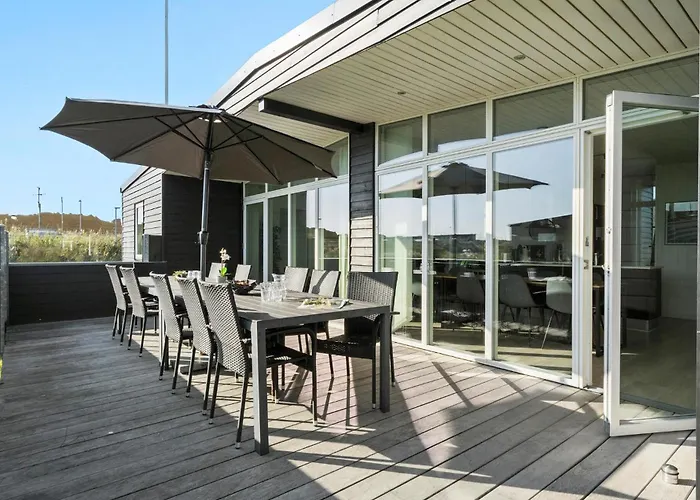 Four-bedroom In Ringkobing