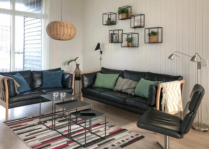 Semesterbostad Four-bedroom In